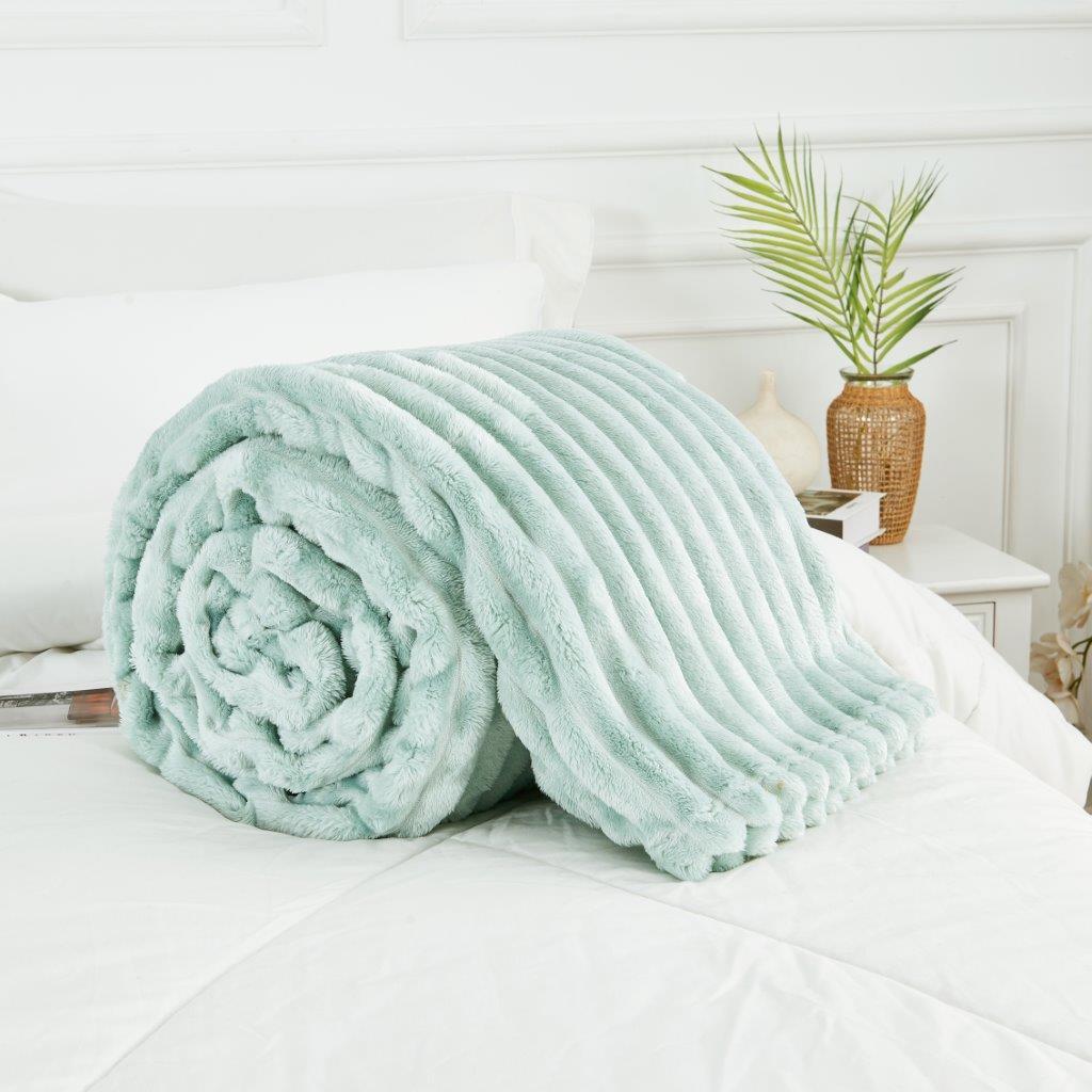 Chunky Ribbed Fleece Throw Soft Warm Cosy Couch Sofa Settee Chair Bed Blanket