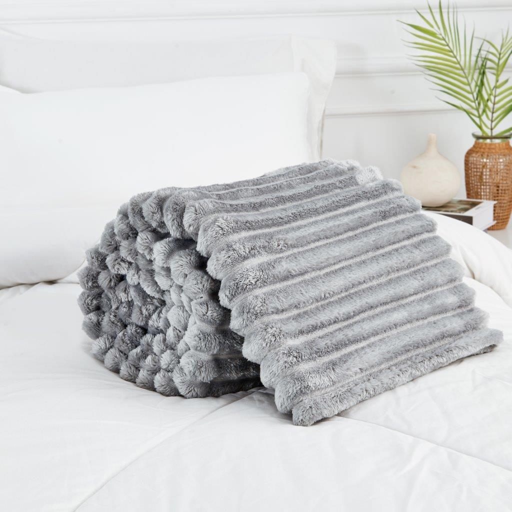 Chunky Ribbed Fleece Throw Soft Warm Cosy Couch Sofa Settee Chair Bed Blanket