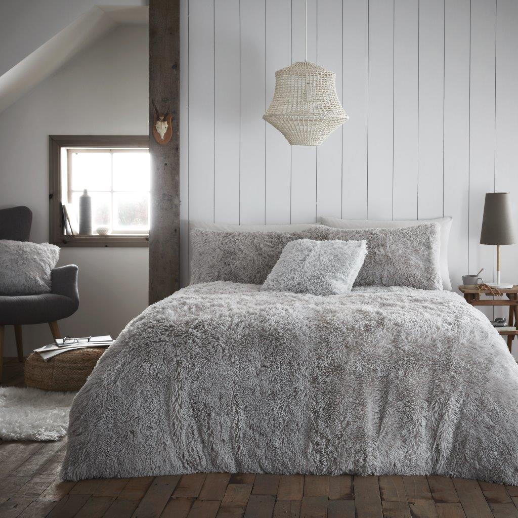 Hug Snug Fluffy Fur Fleece Duvet Quilt Cover Super Soft Cozy Bedding Set / Throw